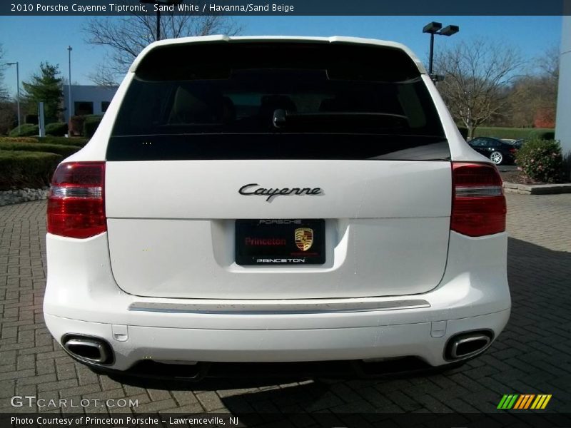 Sand White / Havanna/Sand Beige 2010 Porsche Cayenne Tiptronic