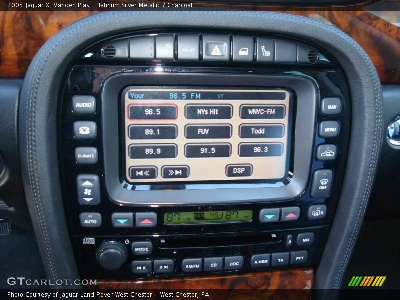 Platinum Silver Metallic / Charcoal 2005 Jaguar XJ Vanden Plas