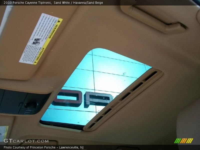 Sand White / Havanna/Sand Beige 2010 Porsche Cayenne Tiptronic