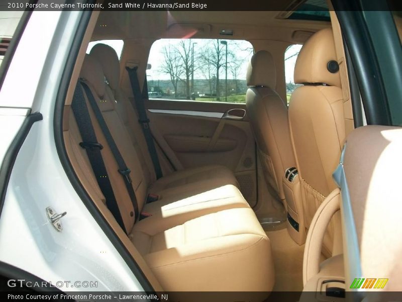 Sand White / Havanna/Sand Beige 2010 Porsche Cayenne Tiptronic