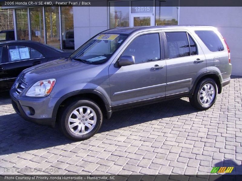 Pewter Pearl / Black 2006 Honda CR-V SE 4WD