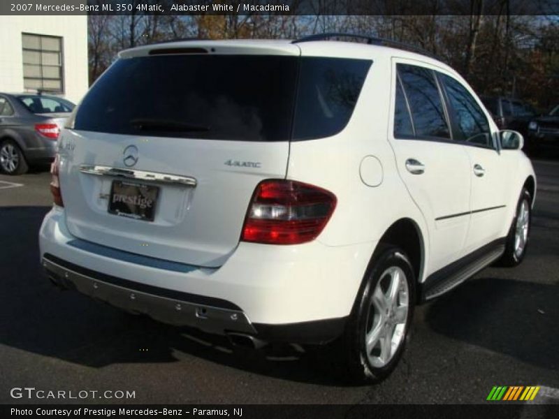 Alabaster White / Macadamia 2007 Mercedes-Benz ML 350 4Matic