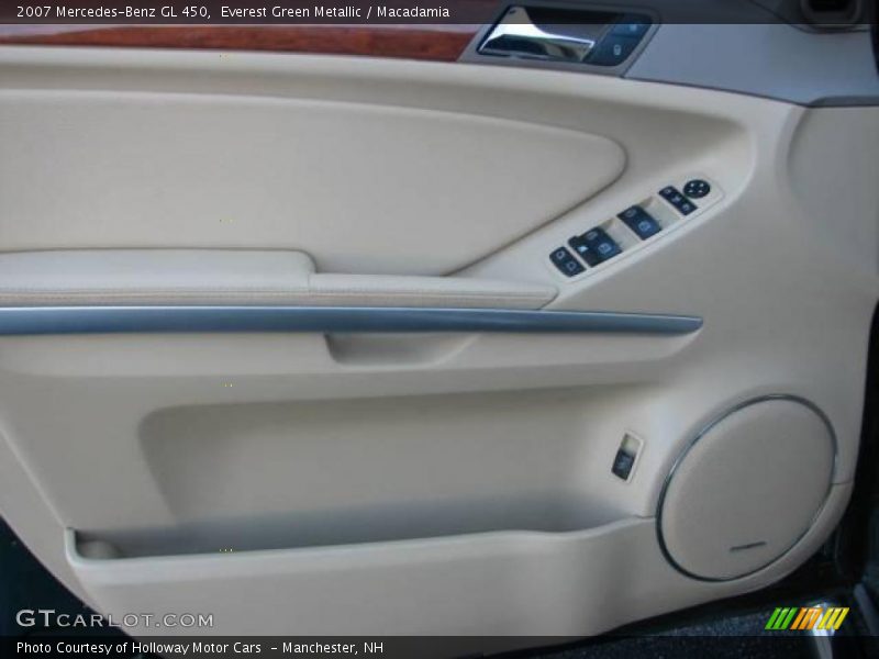 Everest Green Metallic / Macadamia 2007 Mercedes-Benz GL 450
