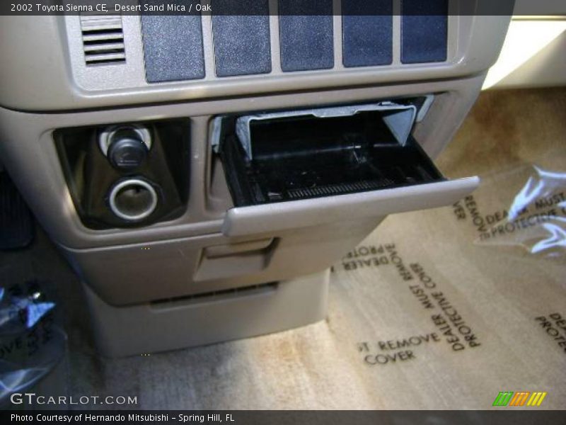 Desert Sand Mica / Oak 2002 Toyota Sienna CE