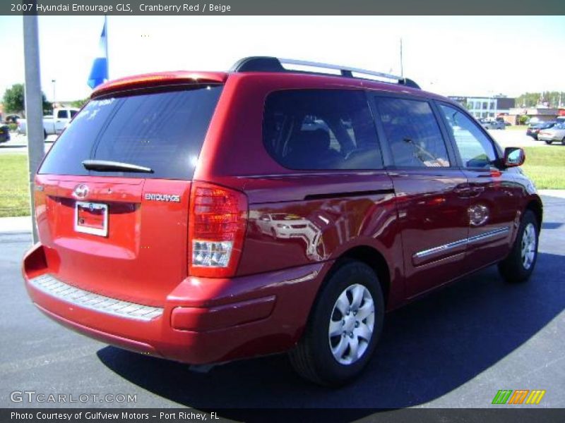 Cranberry Red / Beige 2007 Hyundai Entourage GLS