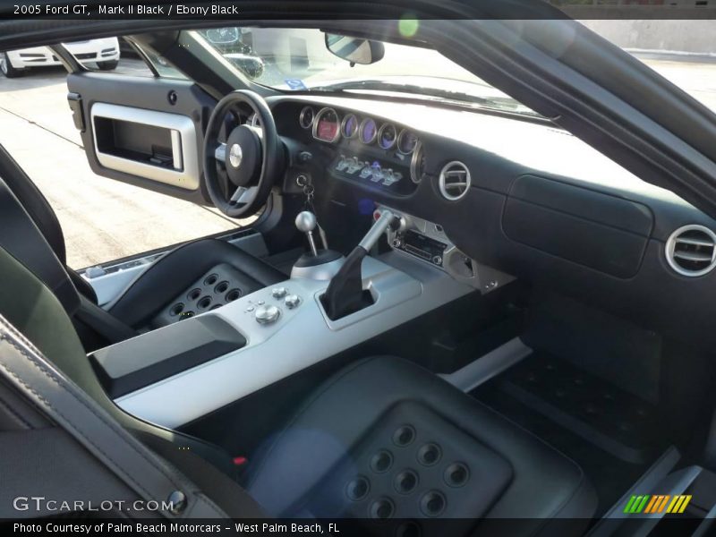 Dashboard of 2005 GT 