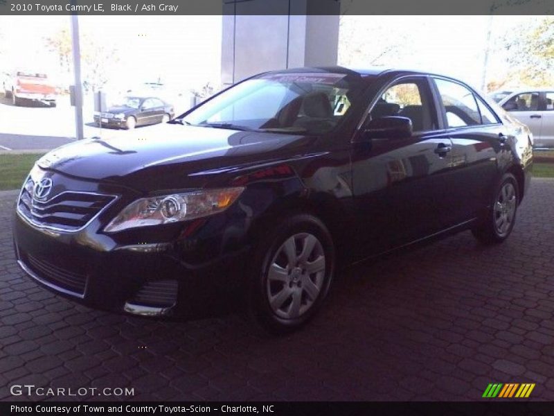 Black / Ash Gray 2010 Toyota Camry LE