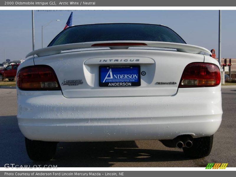 Arctic White / Neutral 2000 Oldsmobile Intrigue GLS