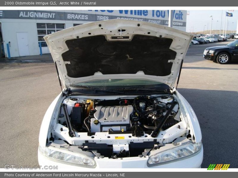 Arctic White / Neutral 2000 Oldsmobile Intrigue GLS