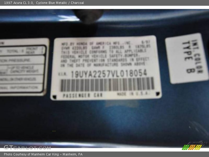 Cyclone Blue Metallic / Charcoal 1997 Acura CL 3.0