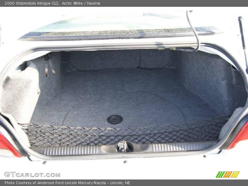 Arctic White / Neutral 2000 Oldsmobile Intrigue GLS