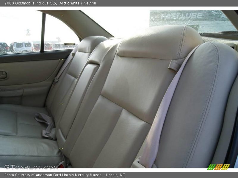 Arctic White / Neutral 2000 Oldsmobile Intrigue GLS
