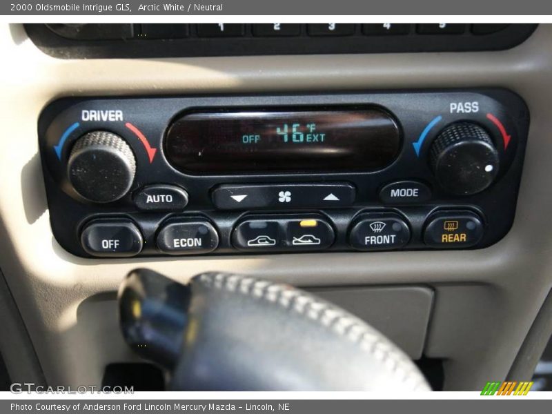 Arctic White / Neutral 2000 Oldsmobile Intrigue GLS