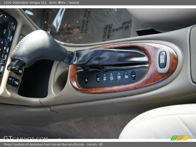 Arctic White / Neutral 2000 Oldsmobile Intrigue GLS