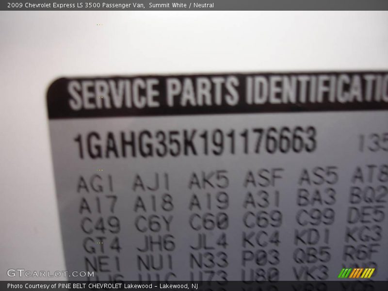 Summit White / Neutral 2009 Chevrolet Express LS 3500 Passenger Van