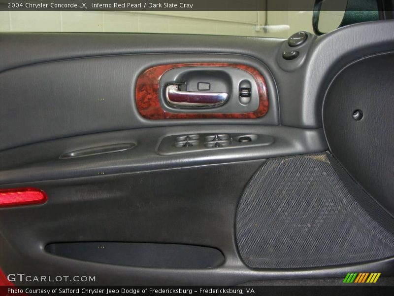 Inferno Red Pearl / Dark Slate Gray 2004 Chrysler Concorde LX