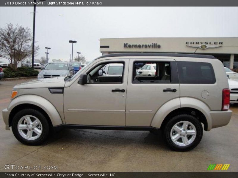 Light Sandstone Metallic / Khaki 2010 Dodge Nitro SXT