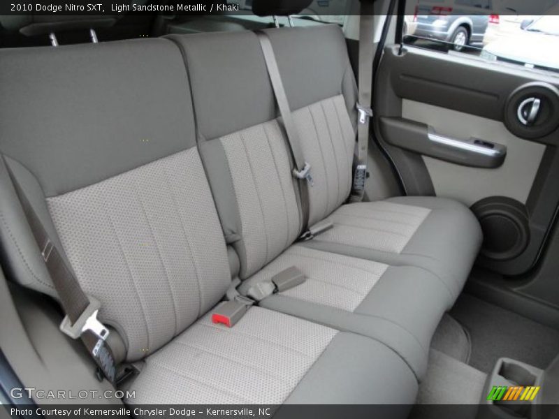 Light Sandstone Metallic / Khaki 2010 Dodge Nitro SXT