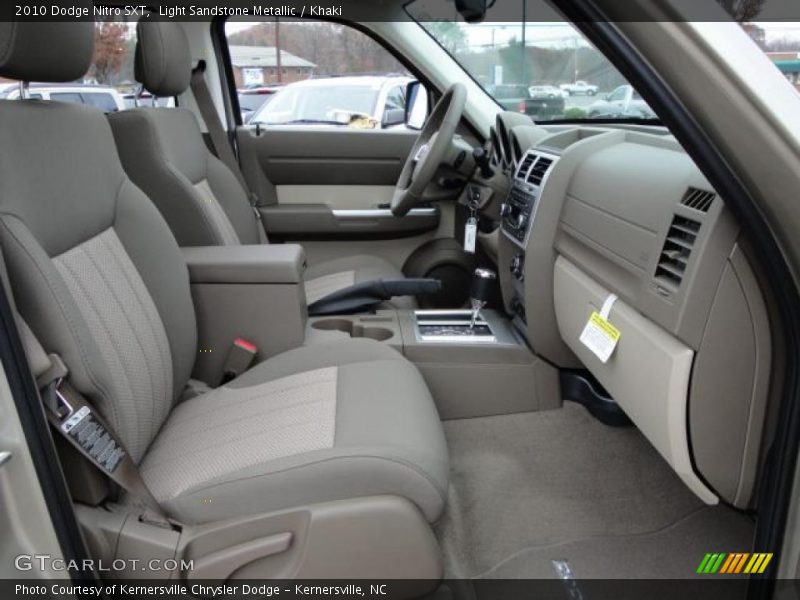 Light Sandstone Metallic / Khaki 2010 Dodge Nitro SXT