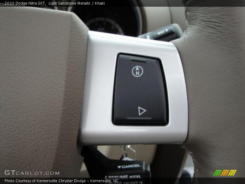 Light Sandstone Metallic / Khaki 2010 Dodge Nitro SXT
