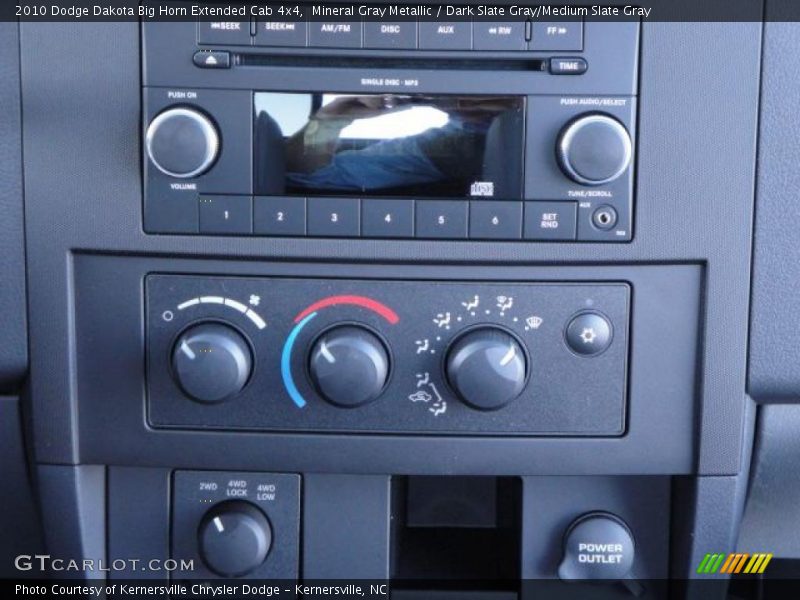 Mineral Gray Metallic / Dark Slate Gray/Medium Slate Gray 2010 Dodge Dakota Big Horn Extended Cab 4x4