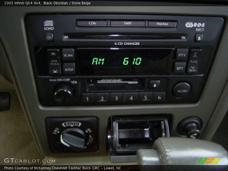 Black Obsidian / Stone Beige 2003 Infiniti QX4 4x4