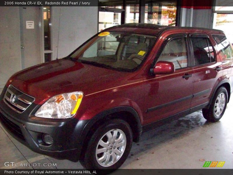 Redondo Red Pearl / Ivory 2006 Honda CR-V EX