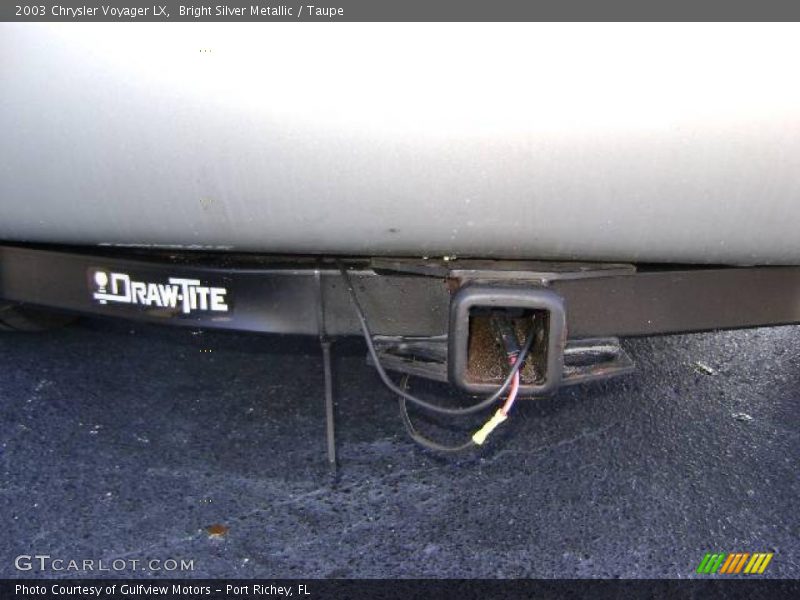 Bright Silver Metallic / Taupe 2003 Chrysler Voyager LX