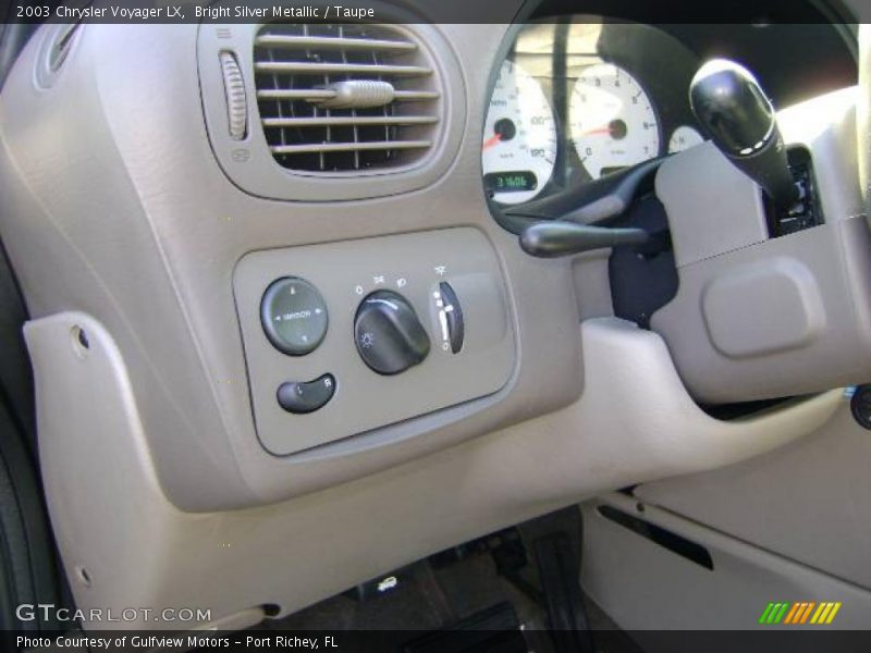 Bright Silver Metallic / Taupe 2003 Chrysler Voyager LX