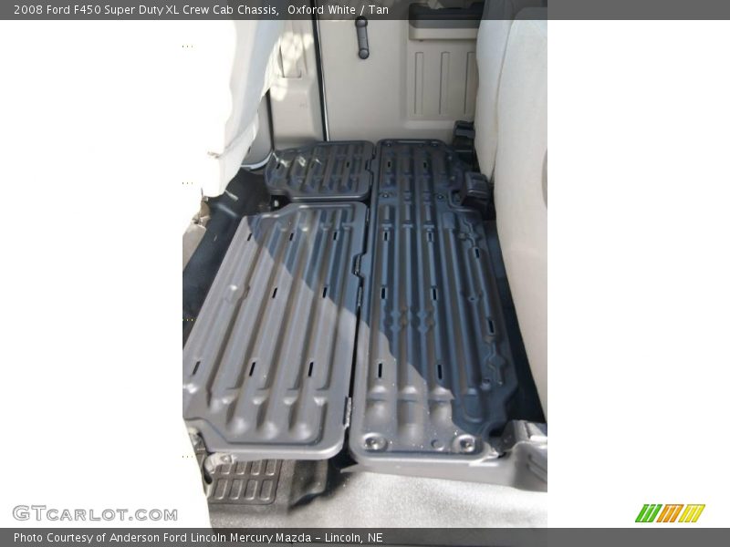 Oxford White / Tan 2008 Ford F450 Super Duty XL Crew Cab Chassis
