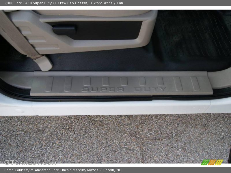 Oxford White / Tan 2008 Ford F450 Super Duty XL Crew Cab Chassis