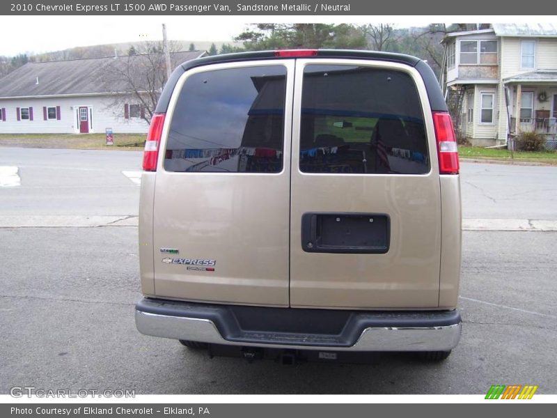 Sandstone Metallic / Neutral 2010 Chevrolet Express LT 1500 AWD Passenger Van