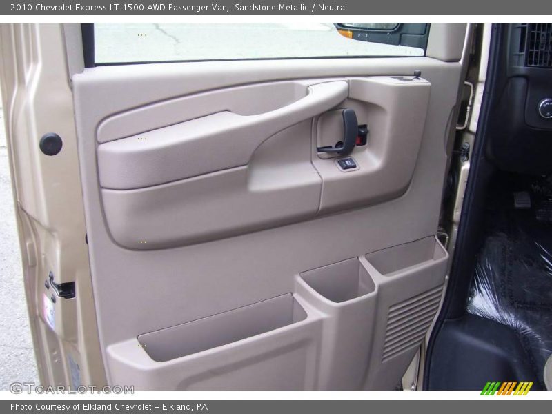 Sandstone Metallic / Neutral 2010 Chevrolet Express LT 1500 AWD Passenger Van