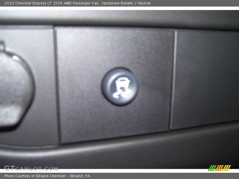 Sandstone Metallic / Neutral 2010 Chevrolet Express LT 1500 AWD Passenger Van