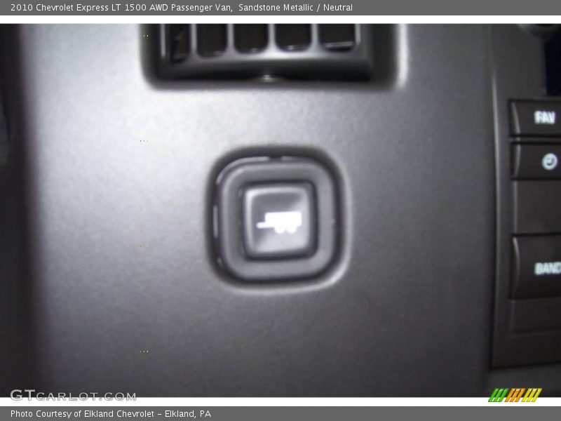 Sandstone Metallic / Neutral 2010 Chevrolet Express LT 1500 AWD Passenger Van