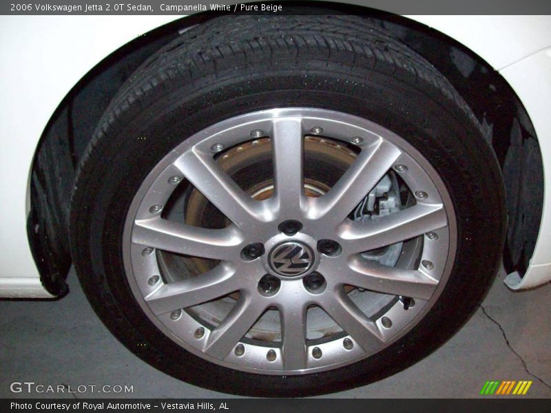 Campanella White / Pure Beige 2006 Volkswagen Jetta 2.0T Sedan