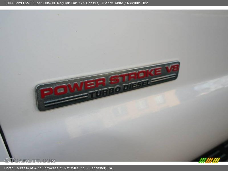 Oxford White / Medium Flint 2004 Ford F550 Super Duty XL Regular Cab 4x4 Chassis
