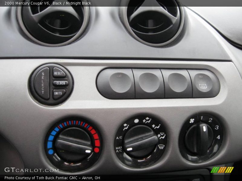 Black / Midnight Black 2000 Mercury Cougar V6