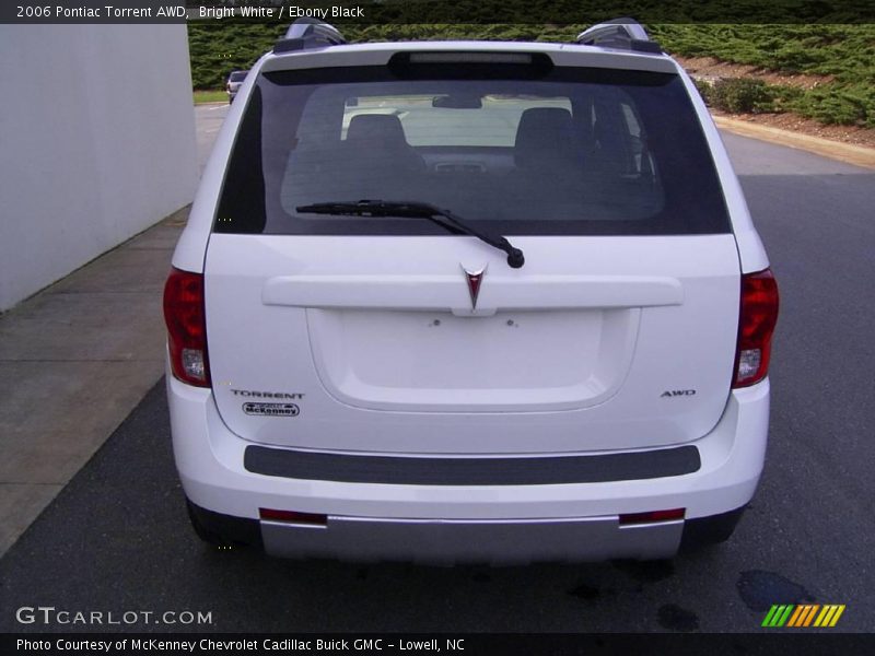 Bright White / Ebony Black 2006 Pontiac Torrent AWD