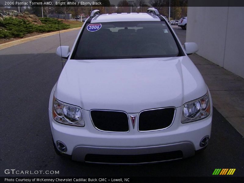 Bright White / Ebony Black 2006 Pontiac Torrent AWD