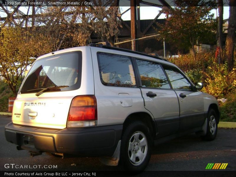Silverthorn Metallic / Gray 1999 Subaru Forester L