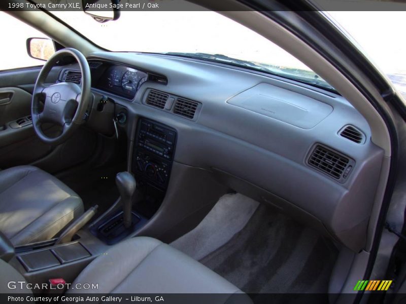 Antique Sage Pearl / Oak 1998 Toyota Camry XLE