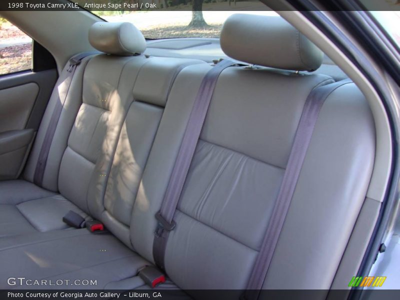 Antique Sage Pearl / Oak 1998 Toyota Camry XLE