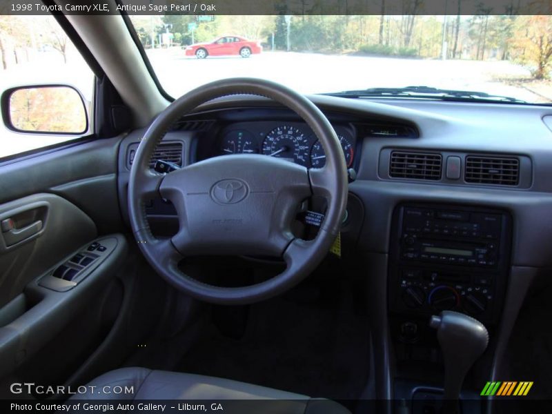 Antique Sage Pearl / Oak 1998 Toyota Camry XLE