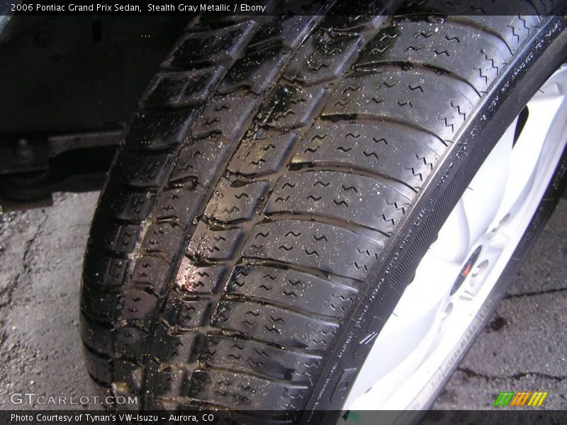 Stealth Gray Metallic / Ebony 2006 Pontiac Grand Prix Sedan