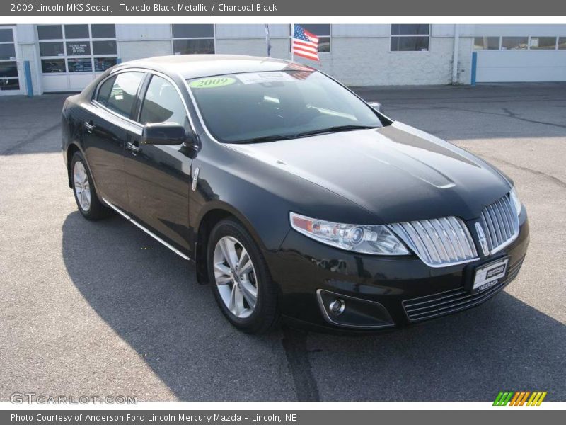 Tuxedo Black Metallic / Charcoal Black 2009 Lincoln MKS Sedan