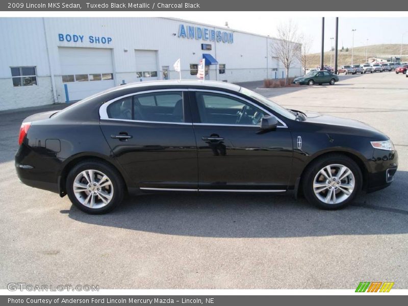 Tuxedo Black Metallic / Charcoal Black 2009 Lincoln MKS Sedan