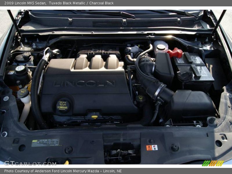 Tuxedo Black Metallic / Charcoal Black 2009 Lincoln MKS Sedan