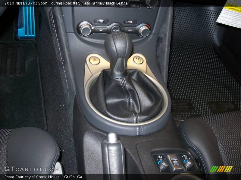  2010 370Z Sport Touring Roadster 6 Speed SynchroRev Match Manual Shifter