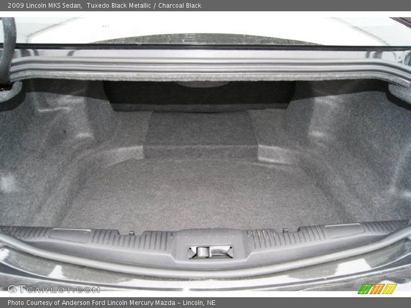 Tuxedo Black Metallic / Charcoal Black 2009 Lincoln MKS Sedan
